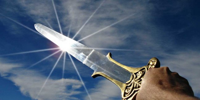 20-02/01/ruyada-altin-kilic-gormek-ne-demek-ruyada-altin-kilic-bulmak-ne-anlama-gelir-2444