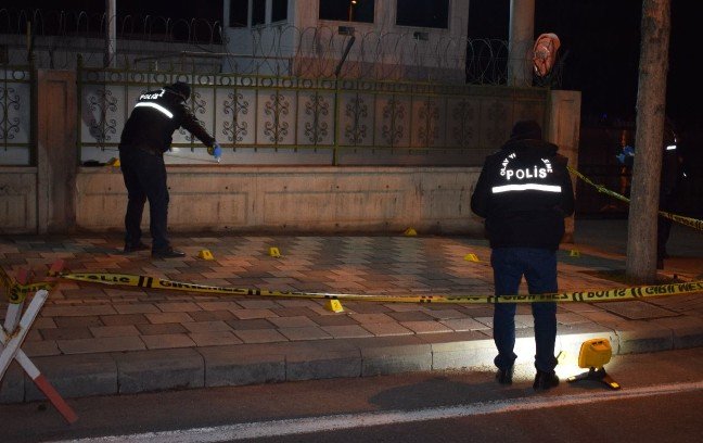 20-02/03/1-1580702637