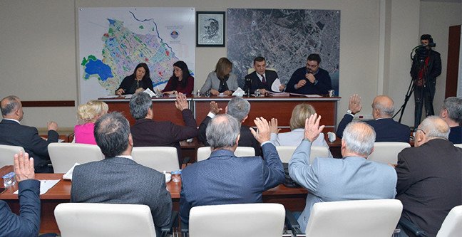 20-02/03/yenisehir-akademi1