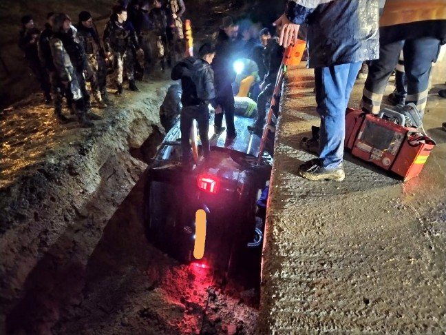 20-02/05/eqbzenqxsaaogxq