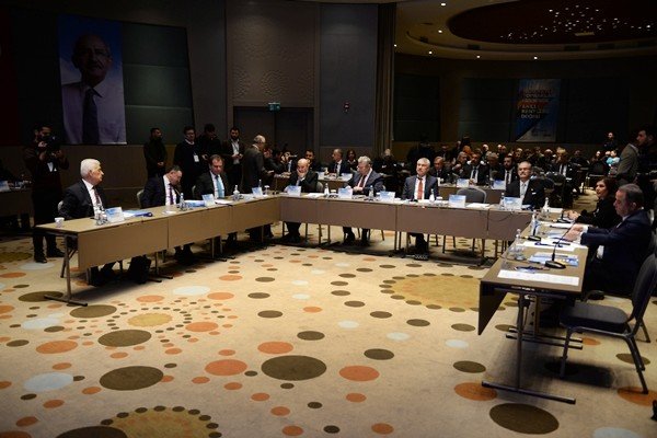 20-02/07/chpli-baskanlar-adanada-bulustu_9267_dhaphoto2