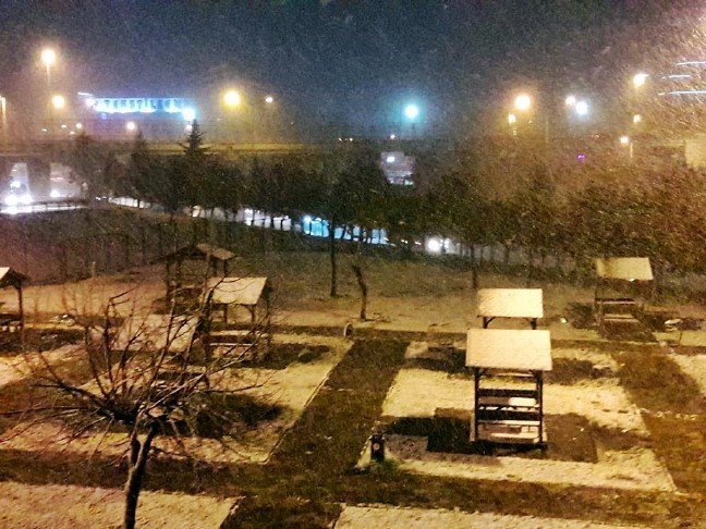 20-02/08/eqndrzauwaaremm