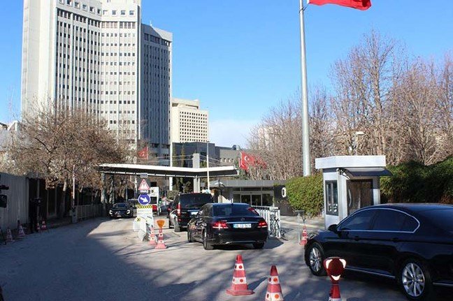 20-02/08/rus-heyet-idlib-icin-ankarada_8628_dhaphoto1