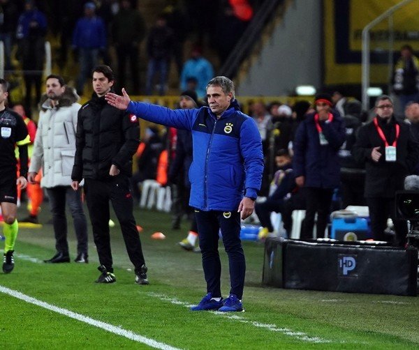 20-02/09/aw931190_18