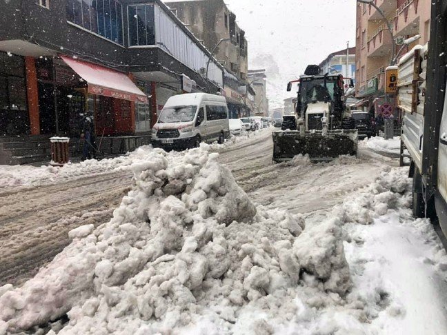 20-02/09/aw931742_03