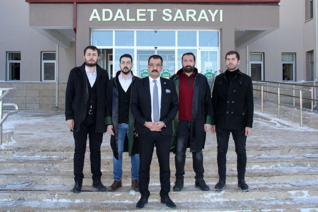 20-02/10/aw932583_01