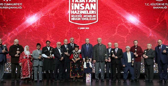 20-02/11/ana-manset-2-1581427297