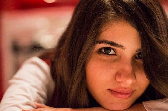 20-02/11/ozgecan-aslan-olumunun-5inci-yilinda-mezari-basinda-anildi_4156_dhaphoto11