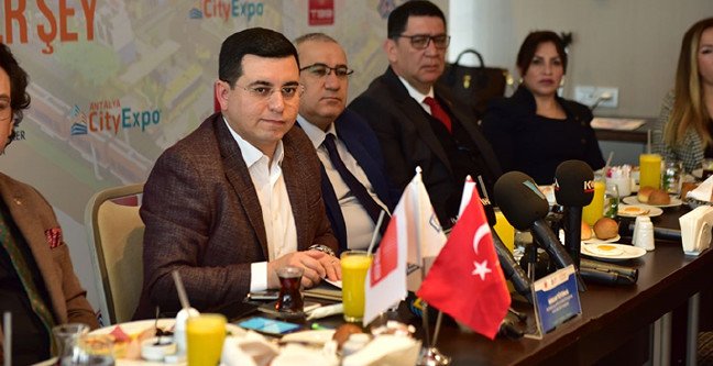 20-02/12/kepez-belediyesi-fuar-2