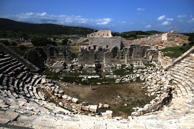 20-02/12/pataraajpggjpgg