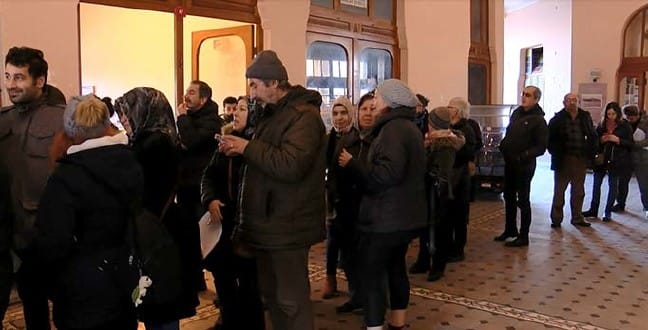 20-02/13/-buyukadada-zam-sonrasi-adakart-kuyrugu-_4424_dhaphoto2