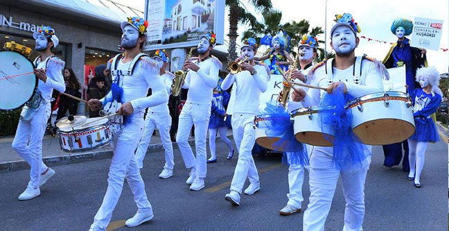 20-02/13/kusadasi-belediyesi1