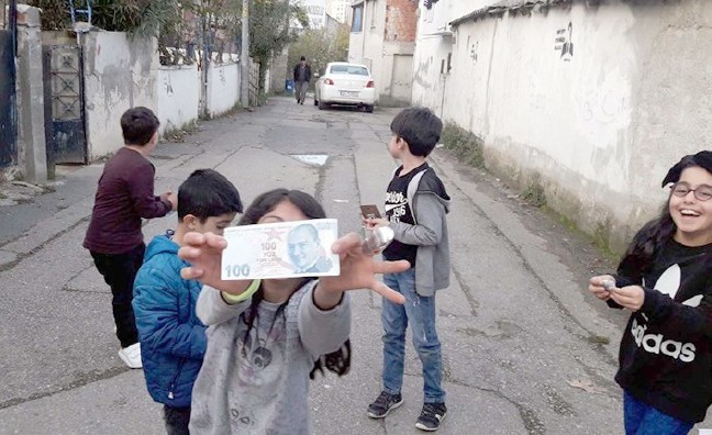 20-02/14/robinhoodpara