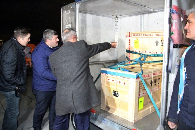 20-02/15/aw937889_05