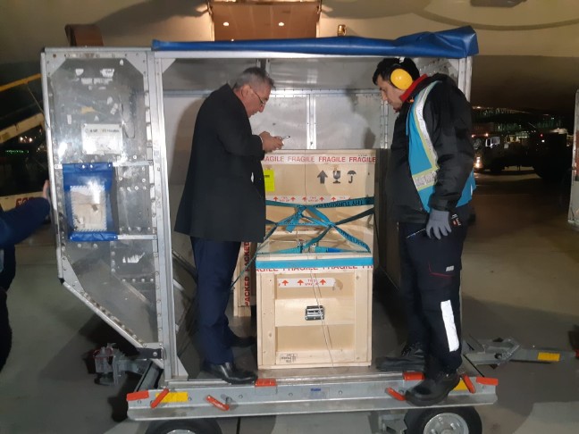 20-02/15/fotografyurt-disina-kacirilan-iki-tarihi-es