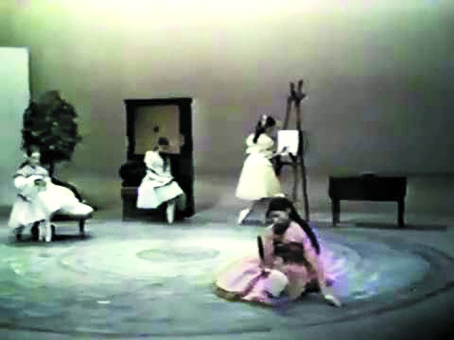 20-02/16/16kr2kucukkadinlar1969bale