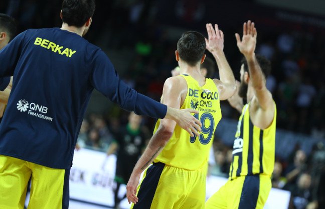 20-02/16/eq6naenxkamar4d