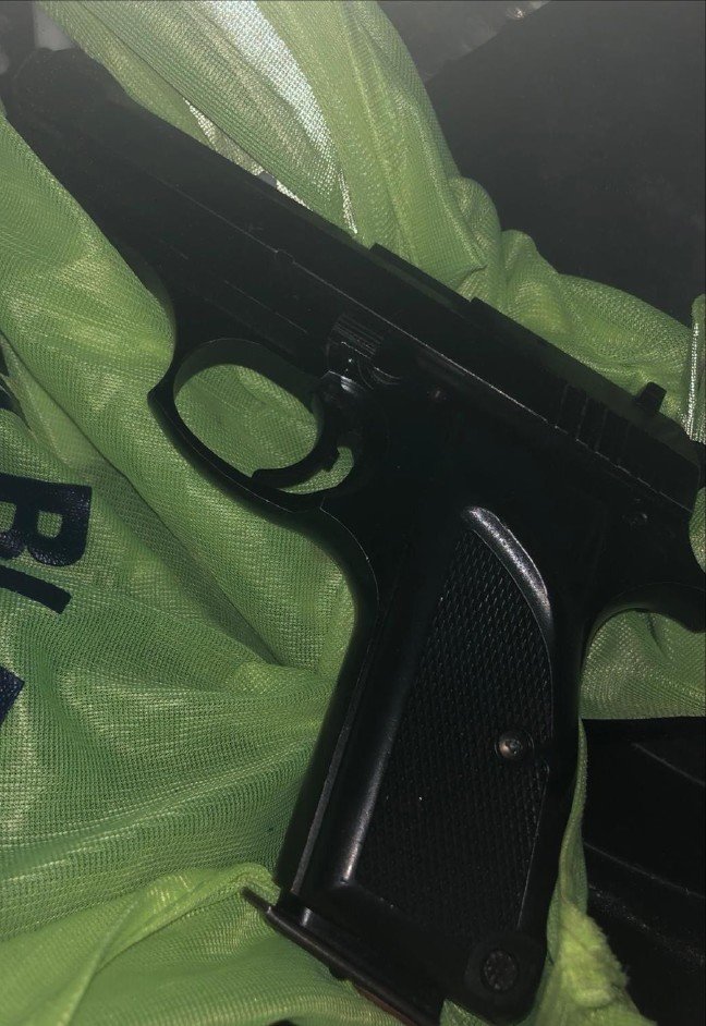 20-02/18/aw940370_01