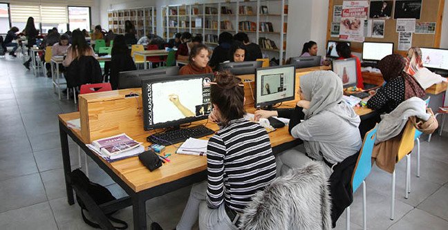 20-02/18/eskisehir-genclik-merkezi1