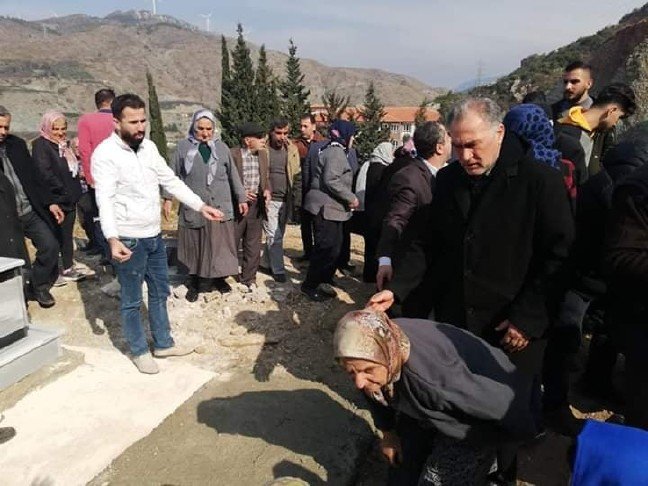 20-02/19/aw941417_01