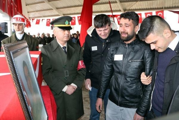 20-02/21/28b0bd5154f821a7fd8aa247069444ca-1582287286