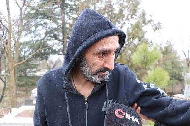 20-02/22/aw944085_05