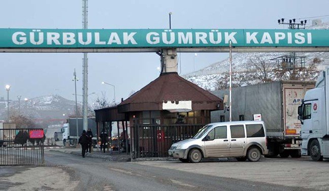 20-02/22/irana-giden-tir-soforlerinde-koronavirus-tedirginligi_7258_dhaphoto2